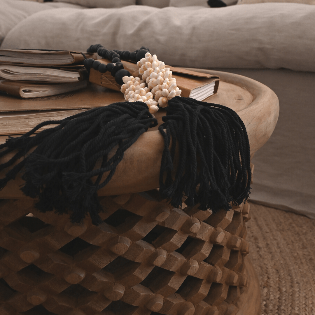 Zoco Home Decor/Accessories Beaded Tassel with Seashell | Black