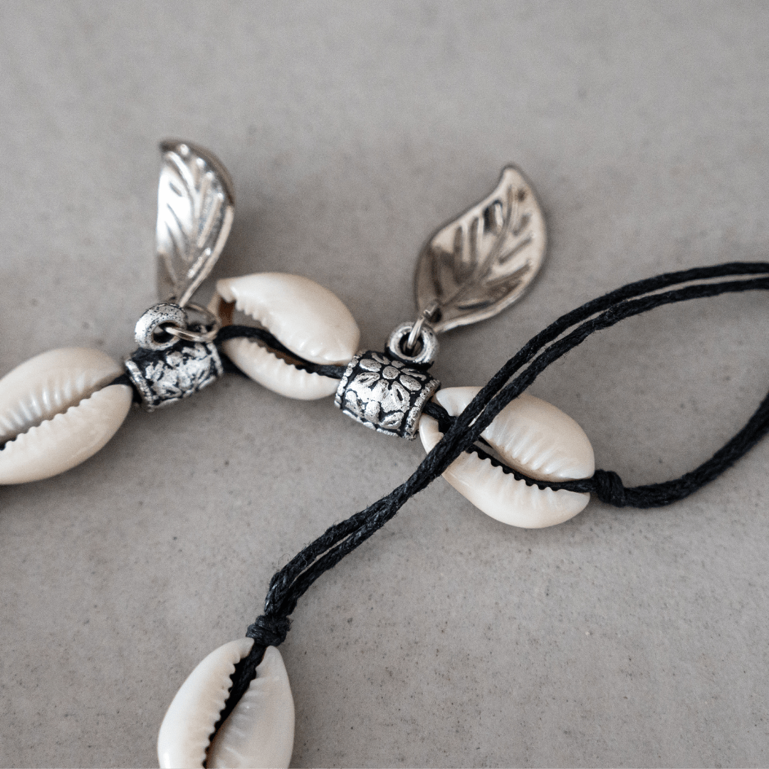 Zoco Home Decor/Accessories Seashell Anklet | Black