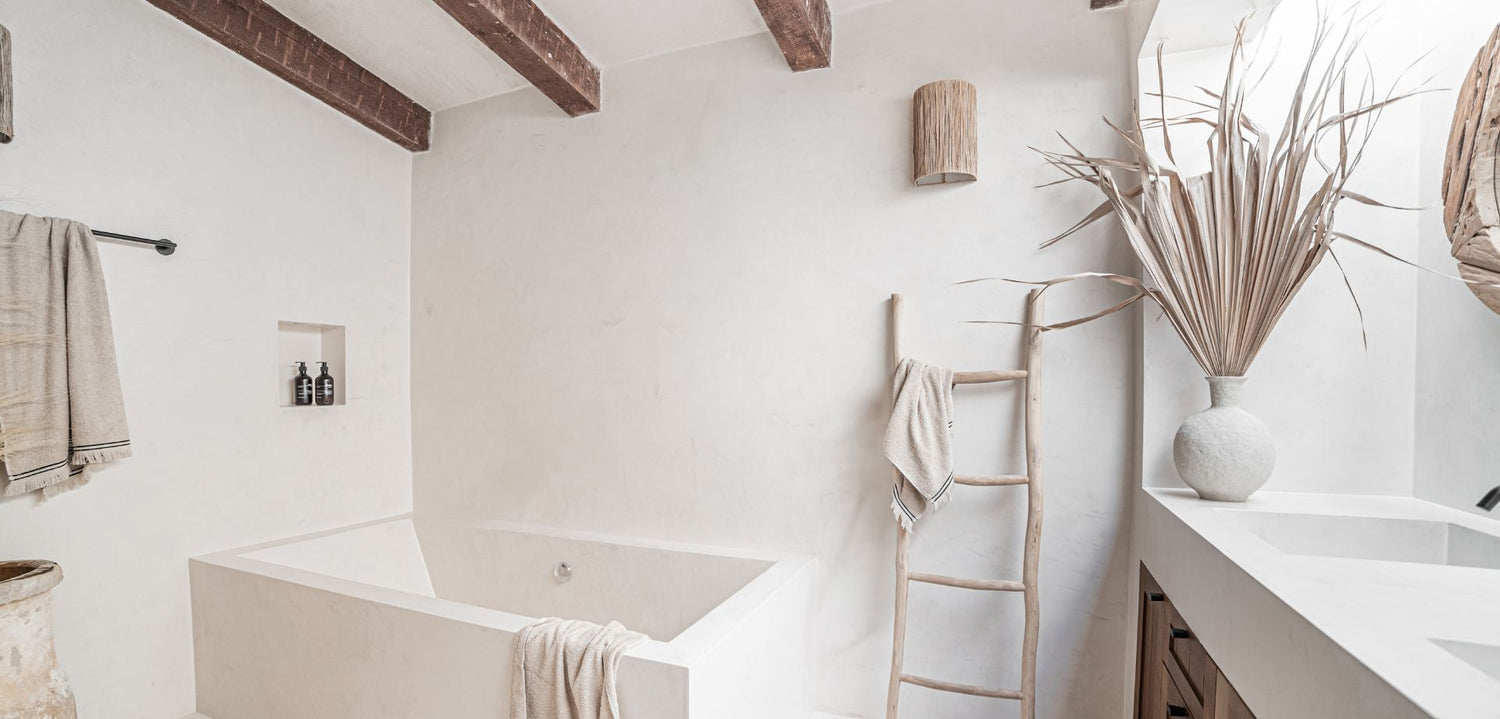 BATHROOM ACCESSORIES