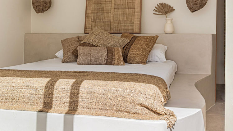 Furniture & Décor tailored for Hotels and Resorts