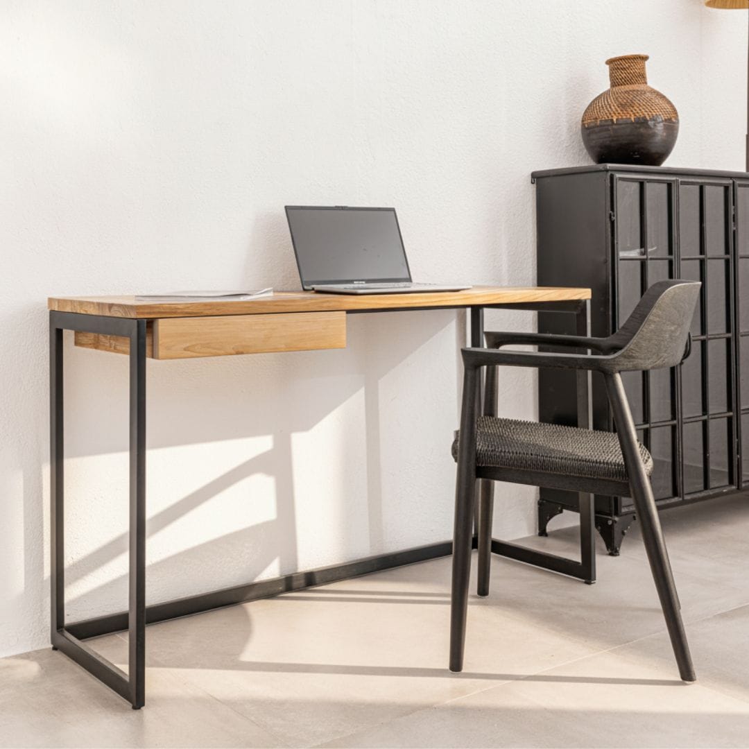 Ivy Desk