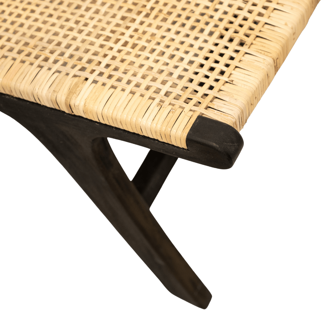 Zoco Home Furniture / Lounge Chairs / Outdoor Bali Lounge Chair | Black