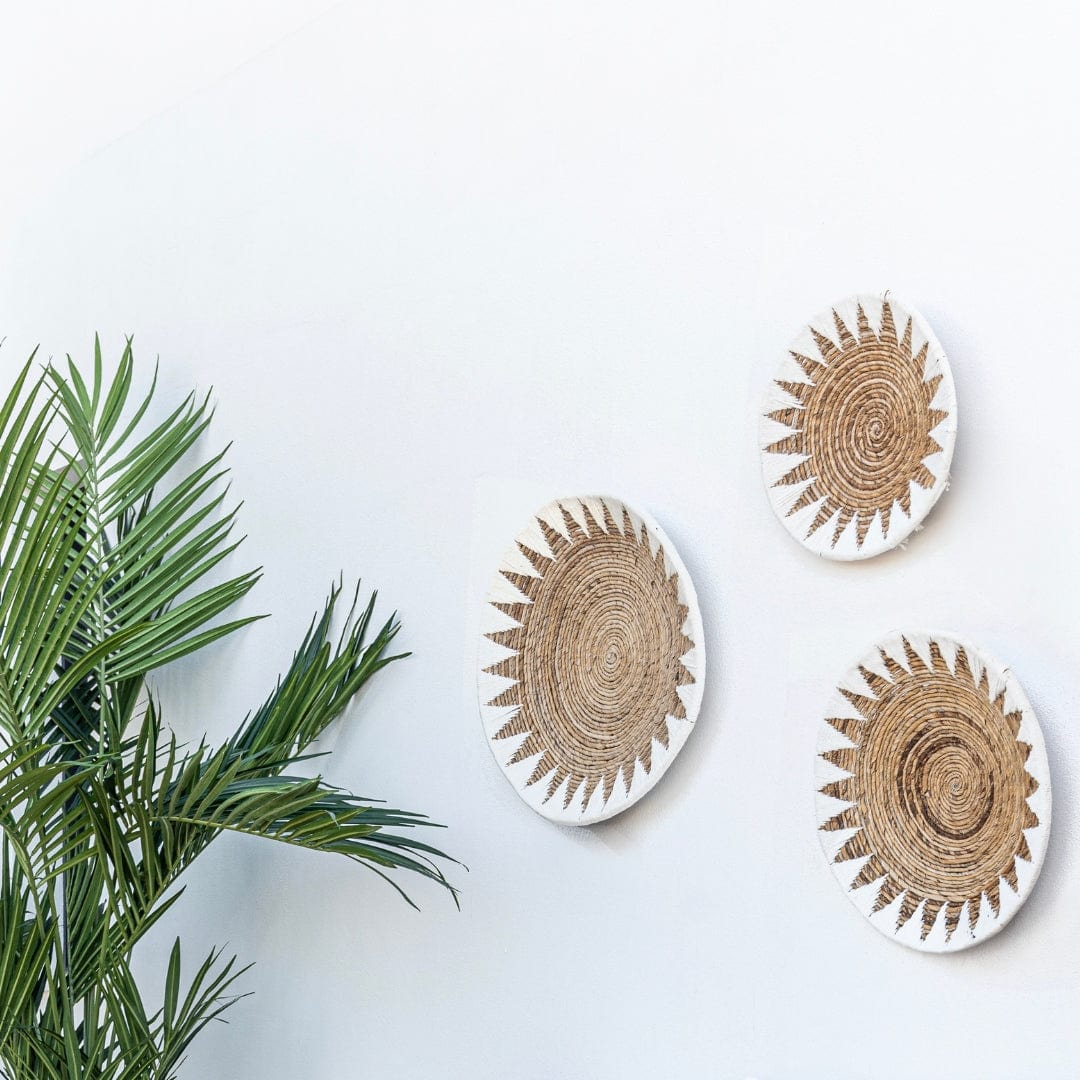 Zoco Home Decor/Accessories Banana Wall Deco Basket | White & Natural 60cm