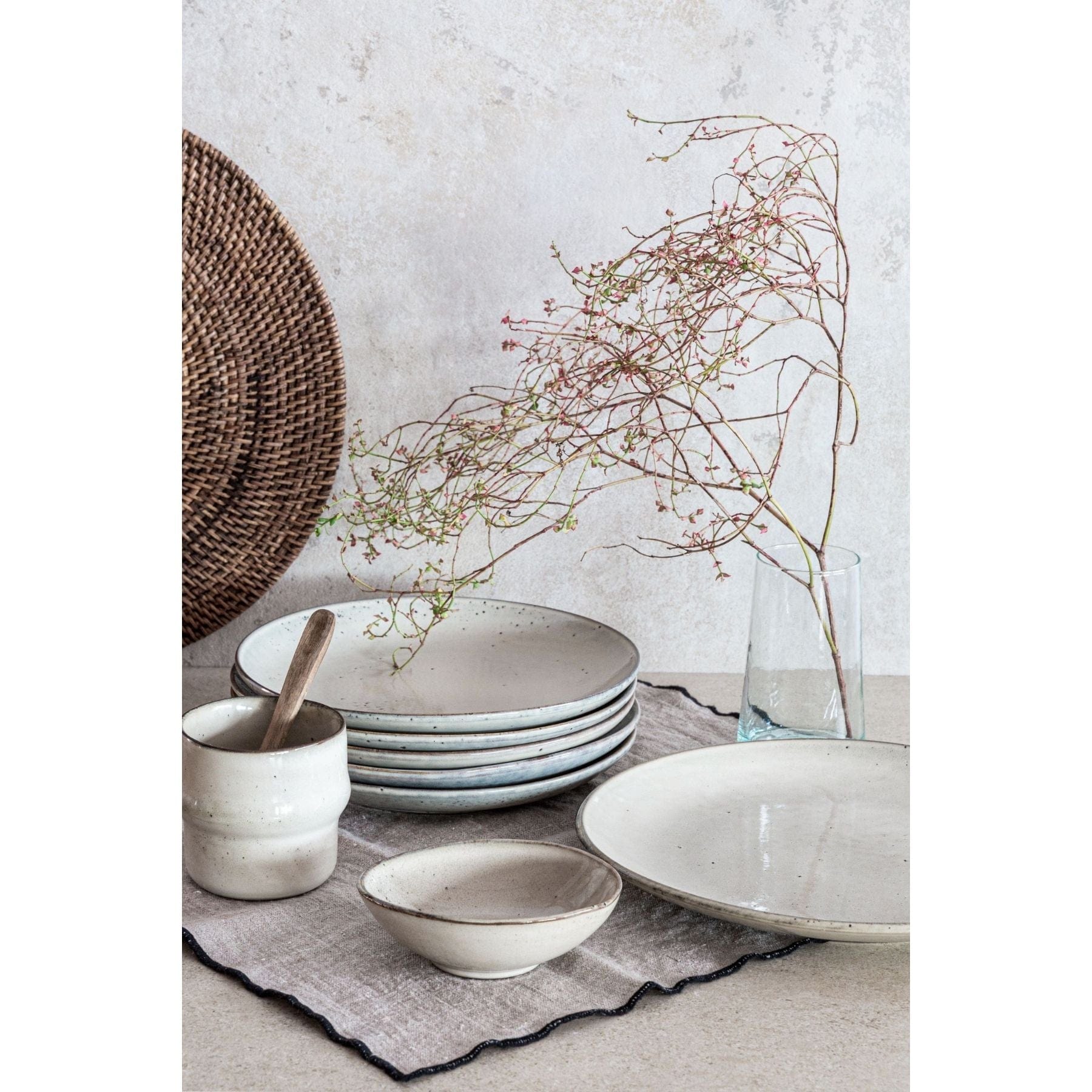 Zoco Home Decor/Kitchen Lake Stoneware Plate | Grey 27x3.5cm