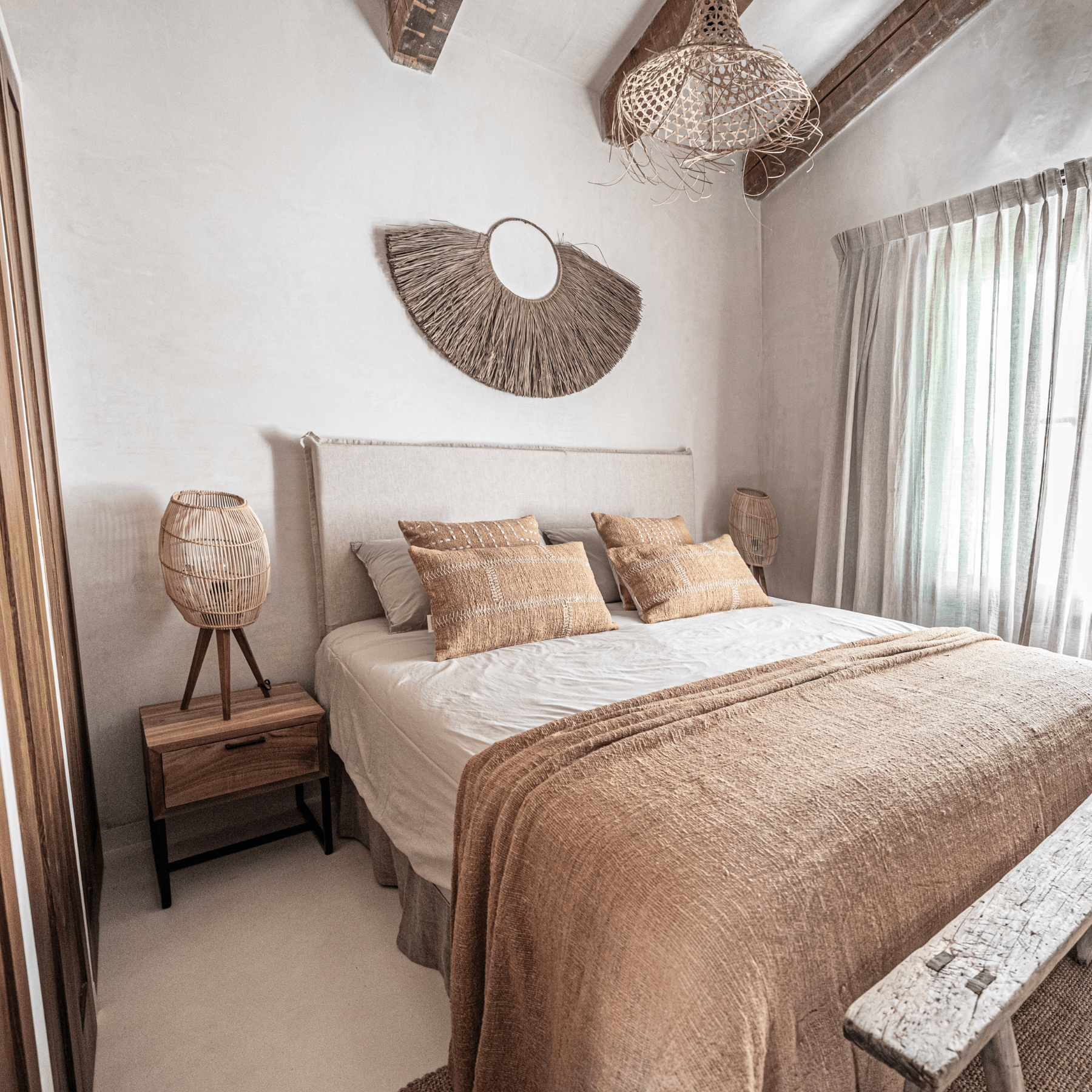 Zoco Home Decor/Textile Linen and Cotton Headboard Cover | Natural