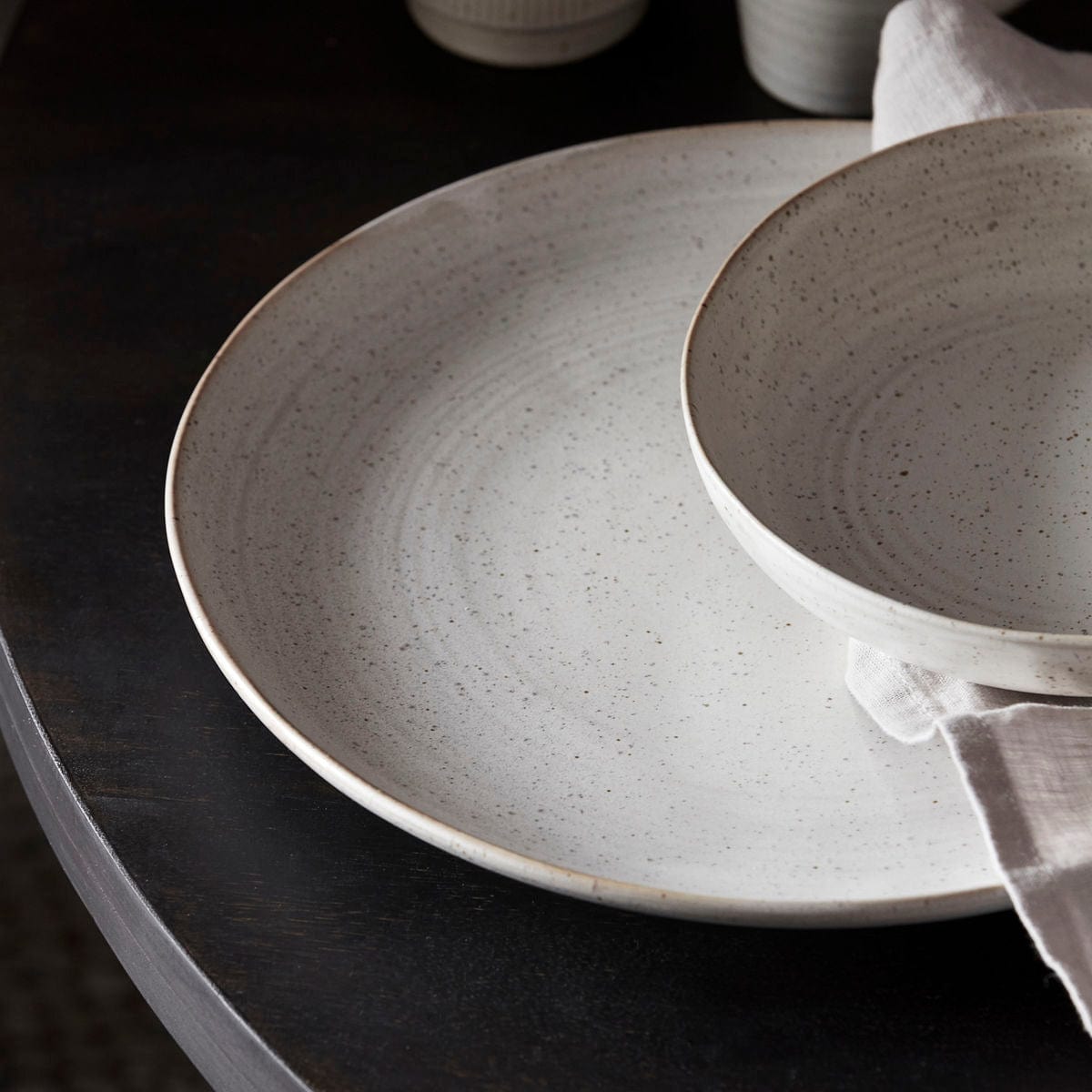 Zoco Home Decor/Kitchen Pion Stoneware Dinner Plate | White/Grey 28.5x3.5cm