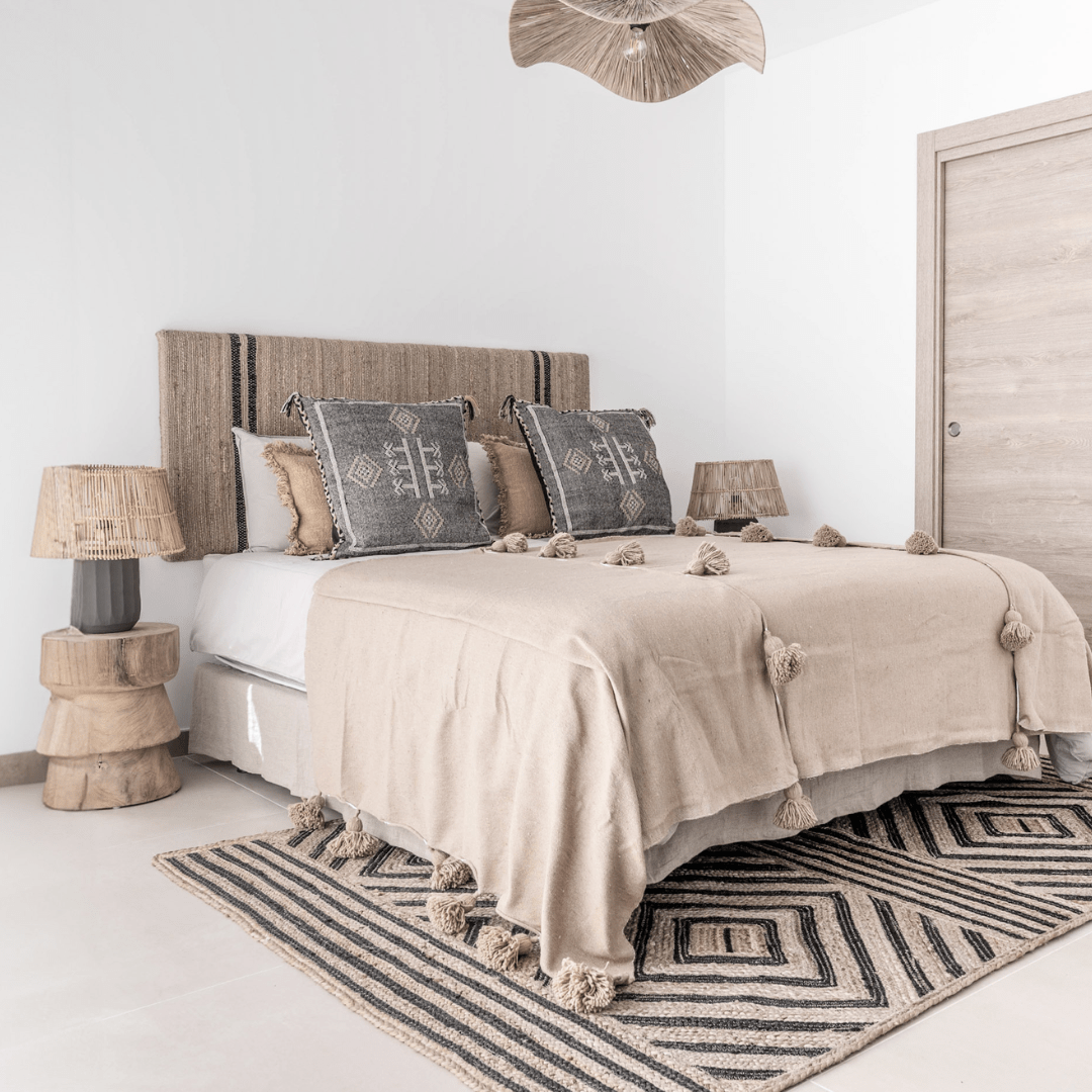 Zoco Home PomPom blanket | Sand