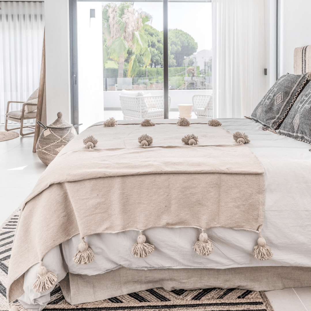 Zoco Home Decor/Textile PomPom blanket | Sand