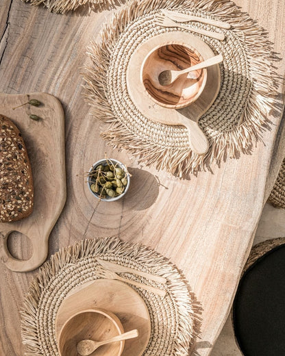 Zoco Home Decor/Kitchen Raffia Table Mat