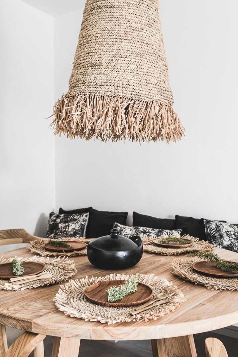 Zoco Home Decor/Kitchen Raffia Table Mat