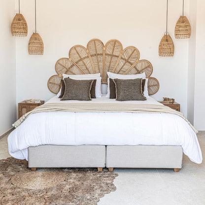Zoco Home Furniture/Bed Rattan Flower Headboard | 185x145cm