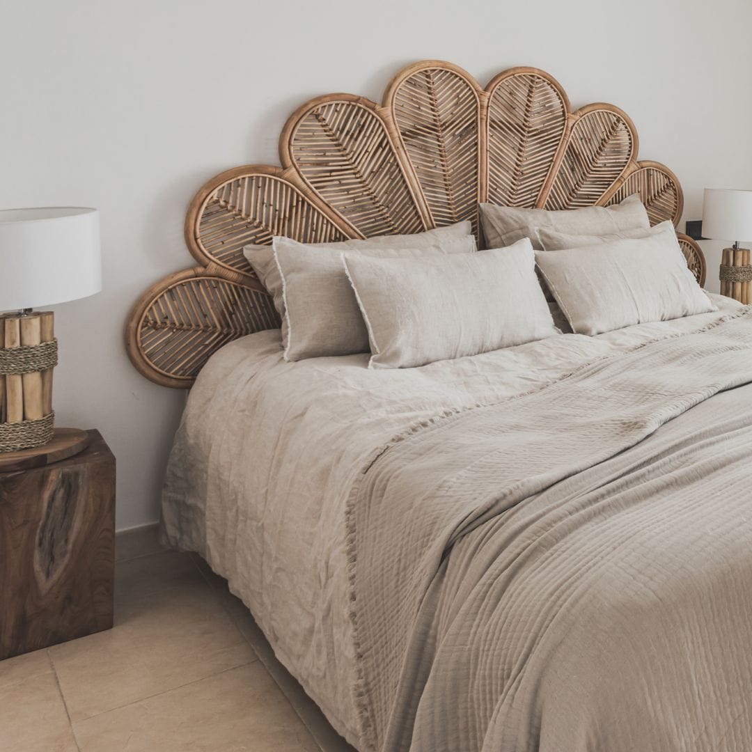 Zoco Home Furniture/Bed Rattan Flower Headboard | 185x145cm