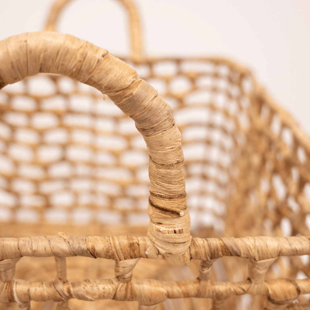 Zoco Home Decor/Accessories Water Hyacinth Square Basket | M