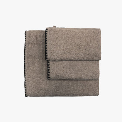 Zoco Home Decor/Textile/Towels Zen Towel | Mocha