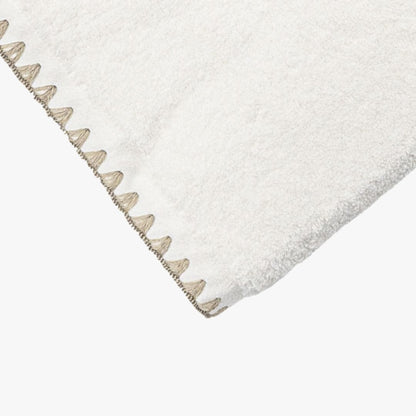 Zoco Home Decor/Textile/Towels Zen Towel | White