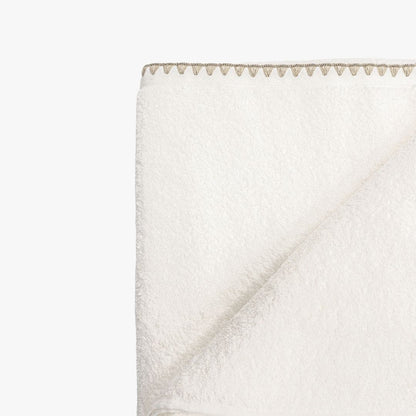 Zoco Home Decor/Textile/Towels Zen Towel | White